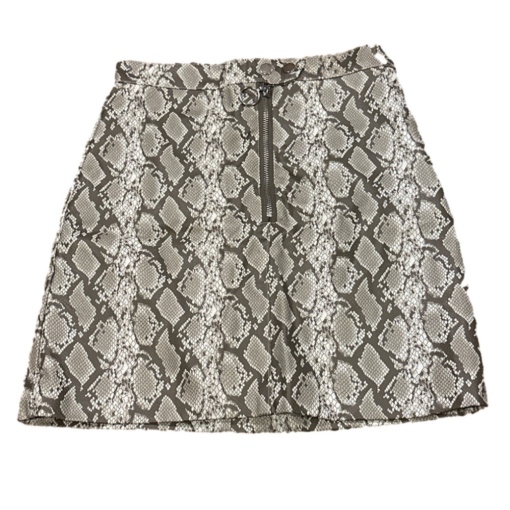 Divided H & M size 2 skirt